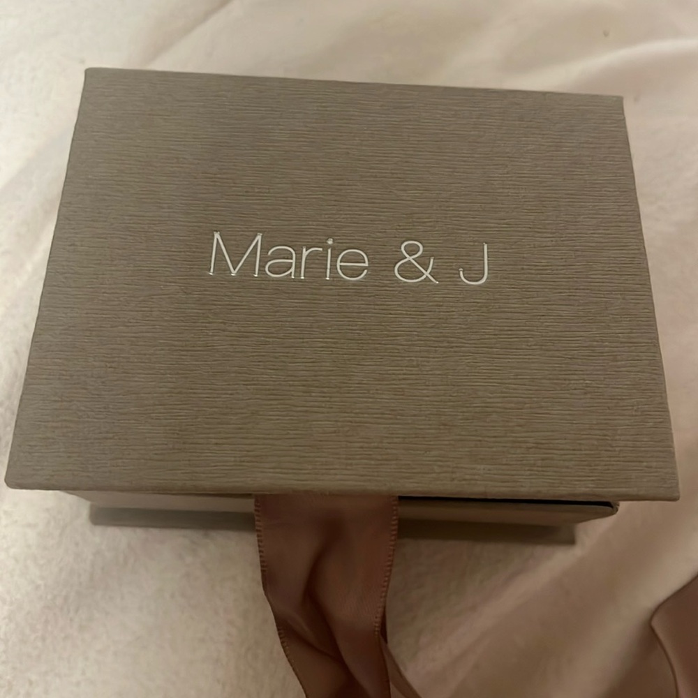 Marie & J leather bracelet